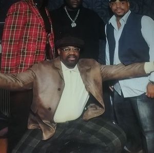 Meet your Posher, Charles